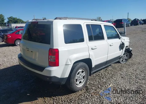 2016 Jeep Patriot Sport из США, поврежденный, VIN 1C4NJRBB6GD542440